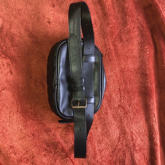 BRAND NEW Mango waist bag - Picture 2 of 5